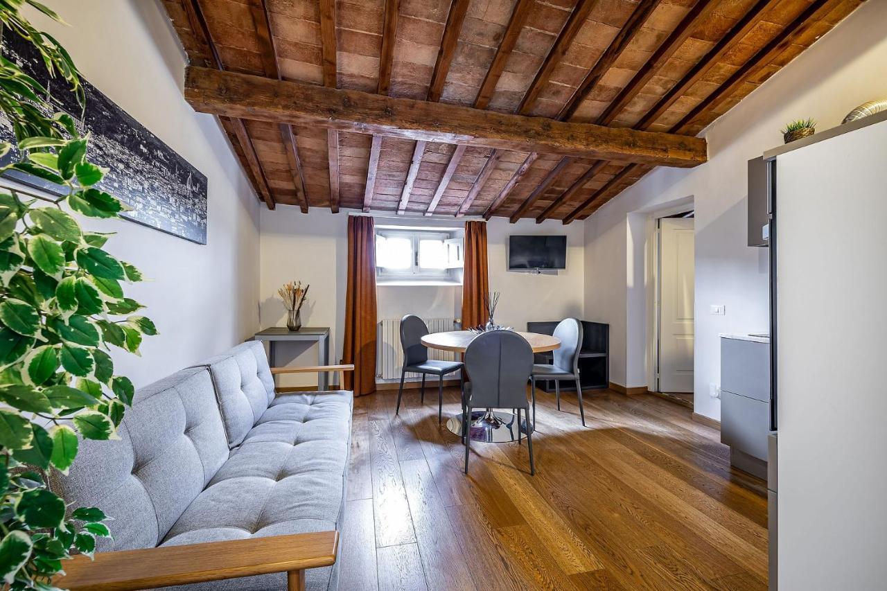 Martelli 6 & Bed and breakfast