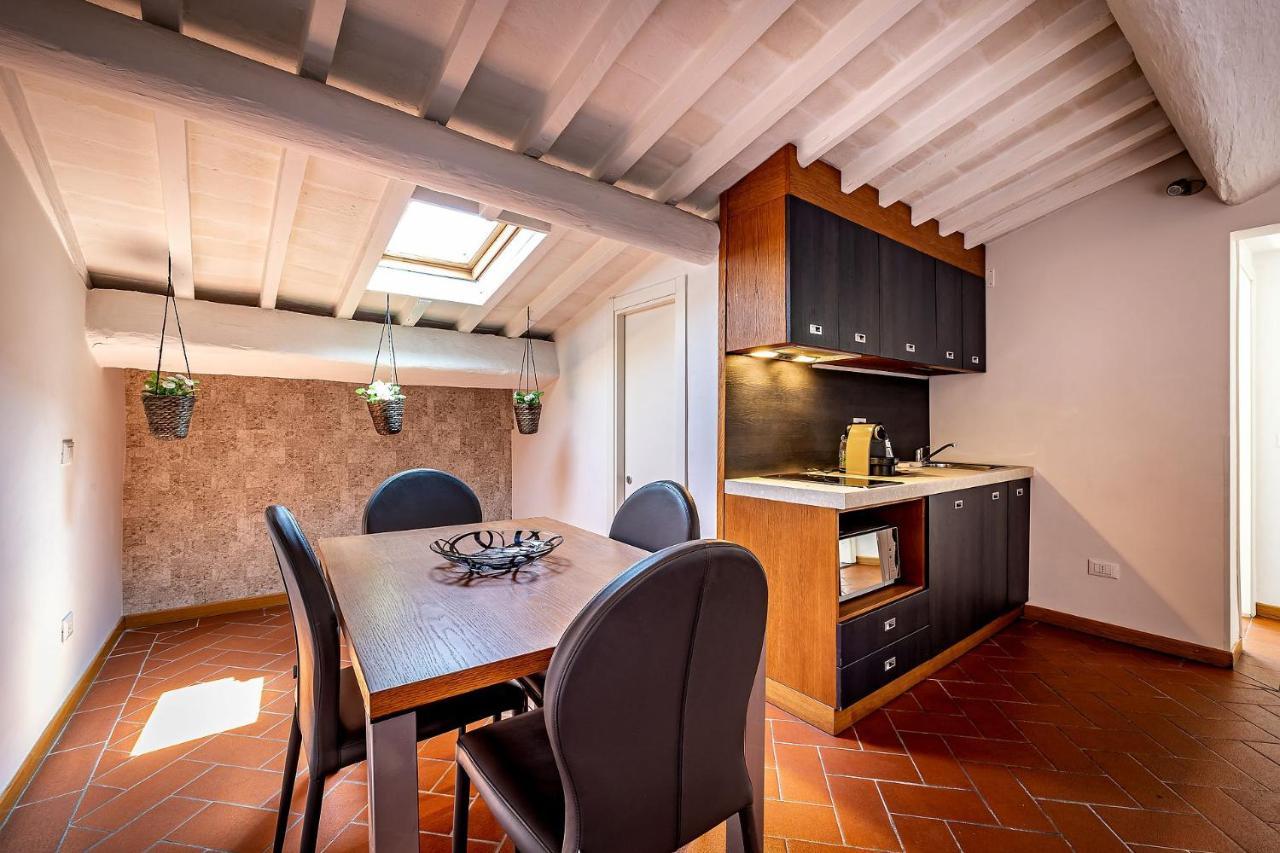 Martelli 6 & Bed and breakfast 3*